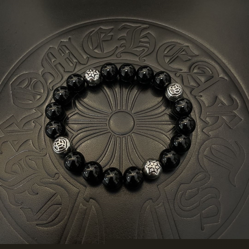 Ch**me He**ts necklaces